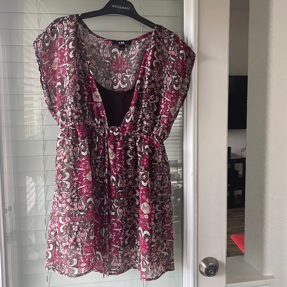 Lightweight blouse. Size large